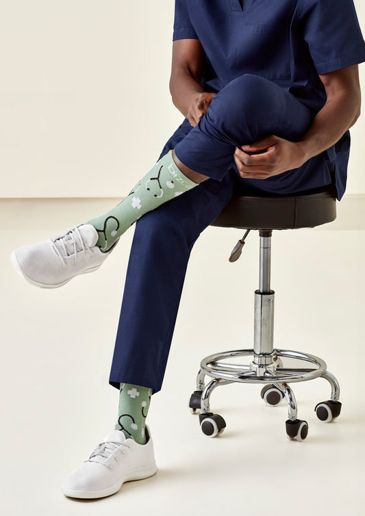 BIZ CARE Unisex Happy Feet Comfort Socks CCS149U
